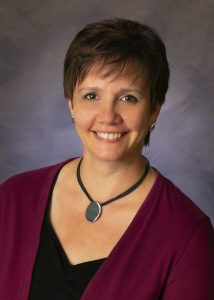 Lisa Curley Selected for 2025 Excellence in Extension Education Award