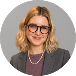 taylor seale headshot